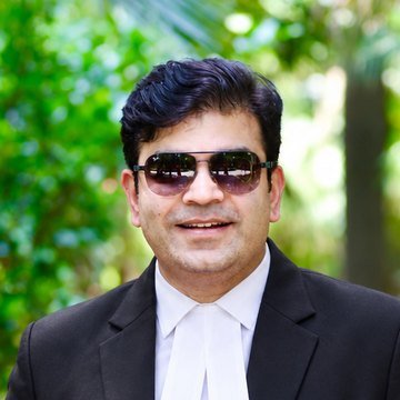 Portrait of Adv. Varun Chaudhary